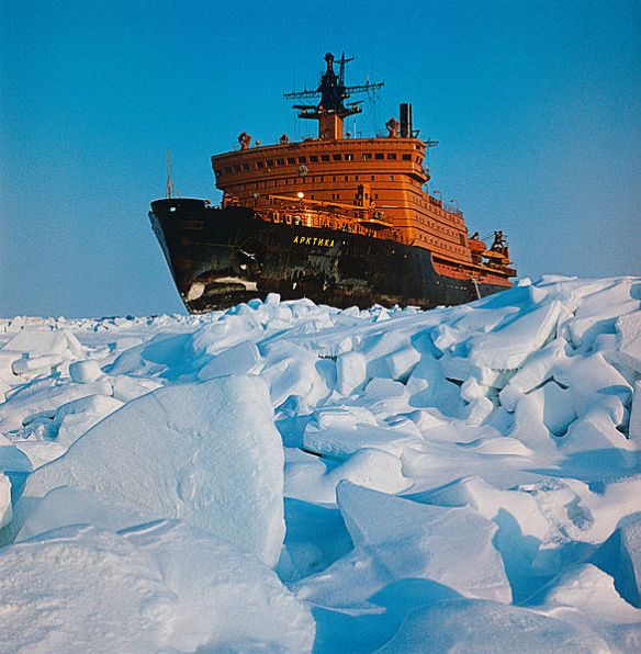The nuclear-powered icebreaker Arktika in the Kara Sea. RIA Novosti archive, image #186141